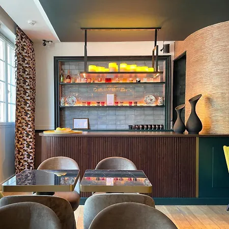 Elsa, By Collection Vesper Hotel