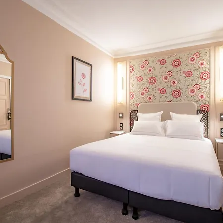 Elsa, By Collection Vesper Hotel Paris