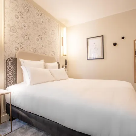 Hotel Elsa, By Collection Vesper 4*