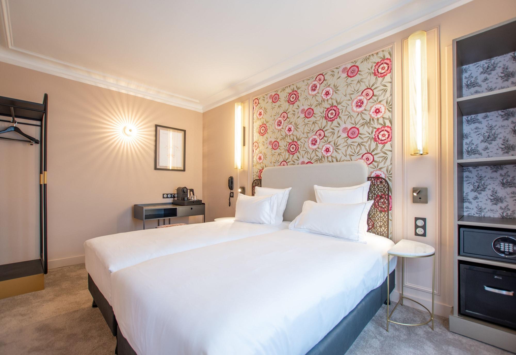 Elsa, Hotel Parigi