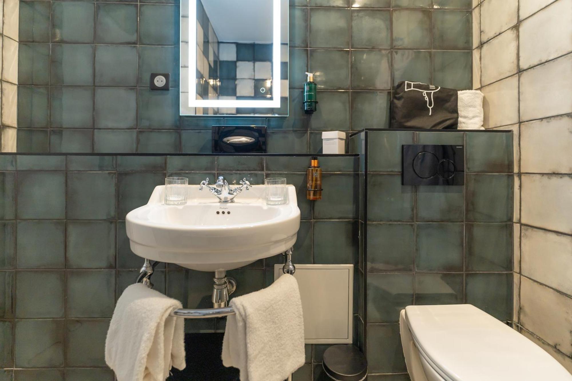 Hotel Elsa, Parigi
