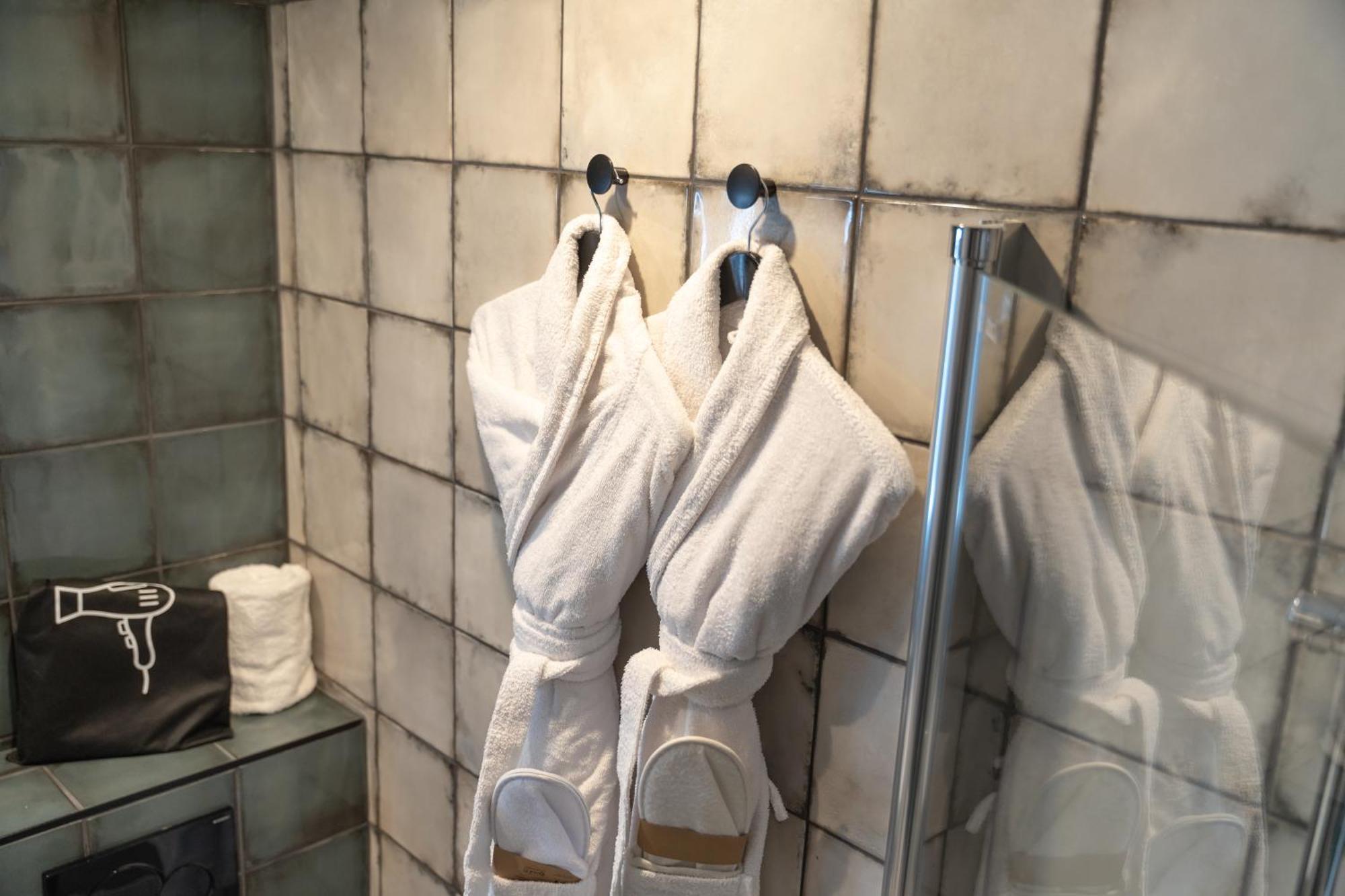 Elsa, 4* Parigi